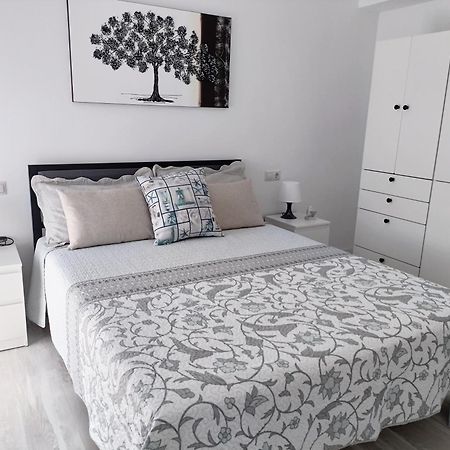 Mare De Deu, Vivienda Vacacional Para Familias Y Mayores De 25 Anos En El Grao De Gandia-Playa Playa de Gandia Εξωτερικό φωτογραφία