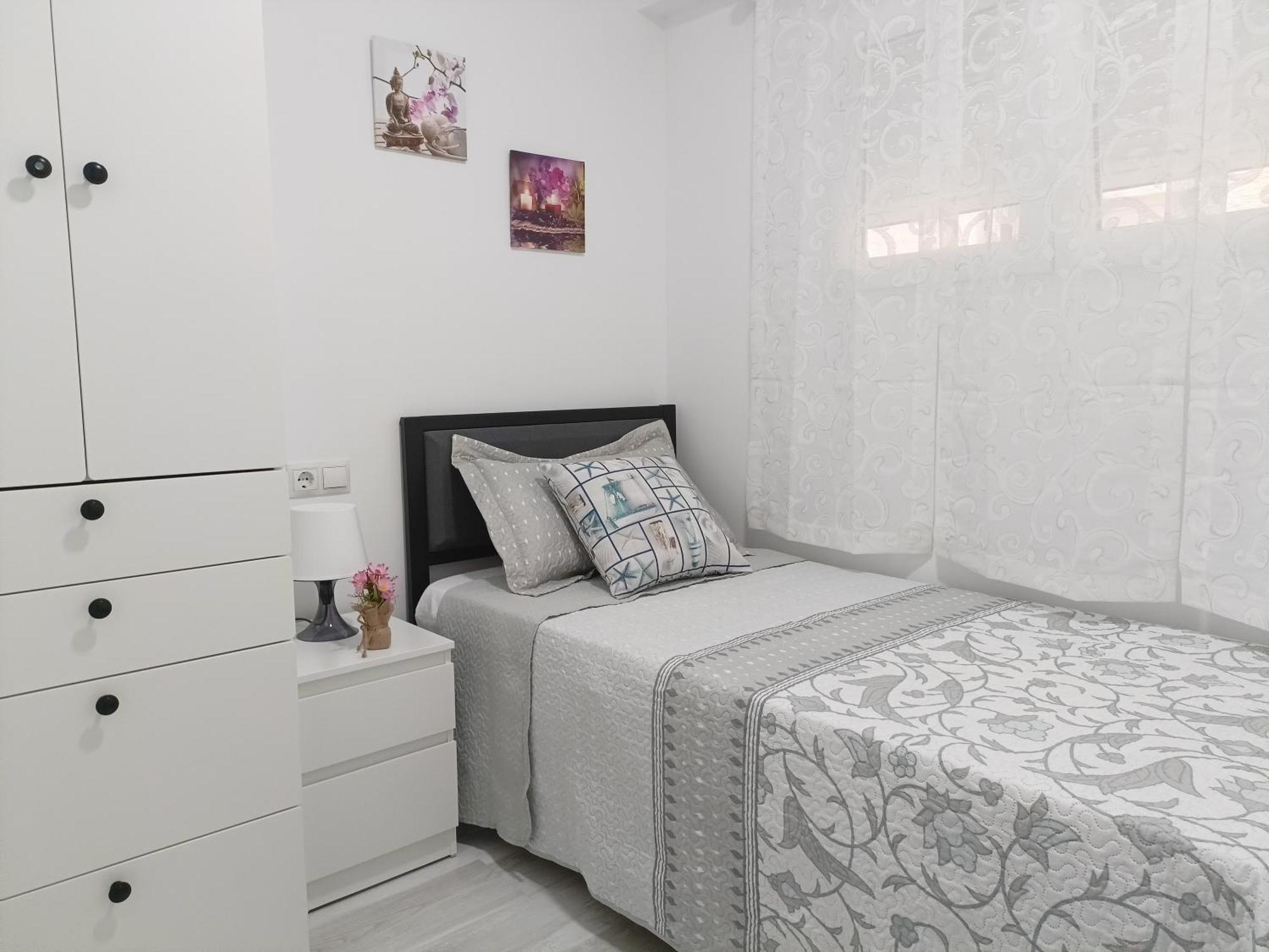 Mare De Deu, Vivienda Vacacional Para Familias Y Mayores De 25 Anos En El Grao De Gandia-Playa Playa de Gandia Εξωτερικό φωτογραφία