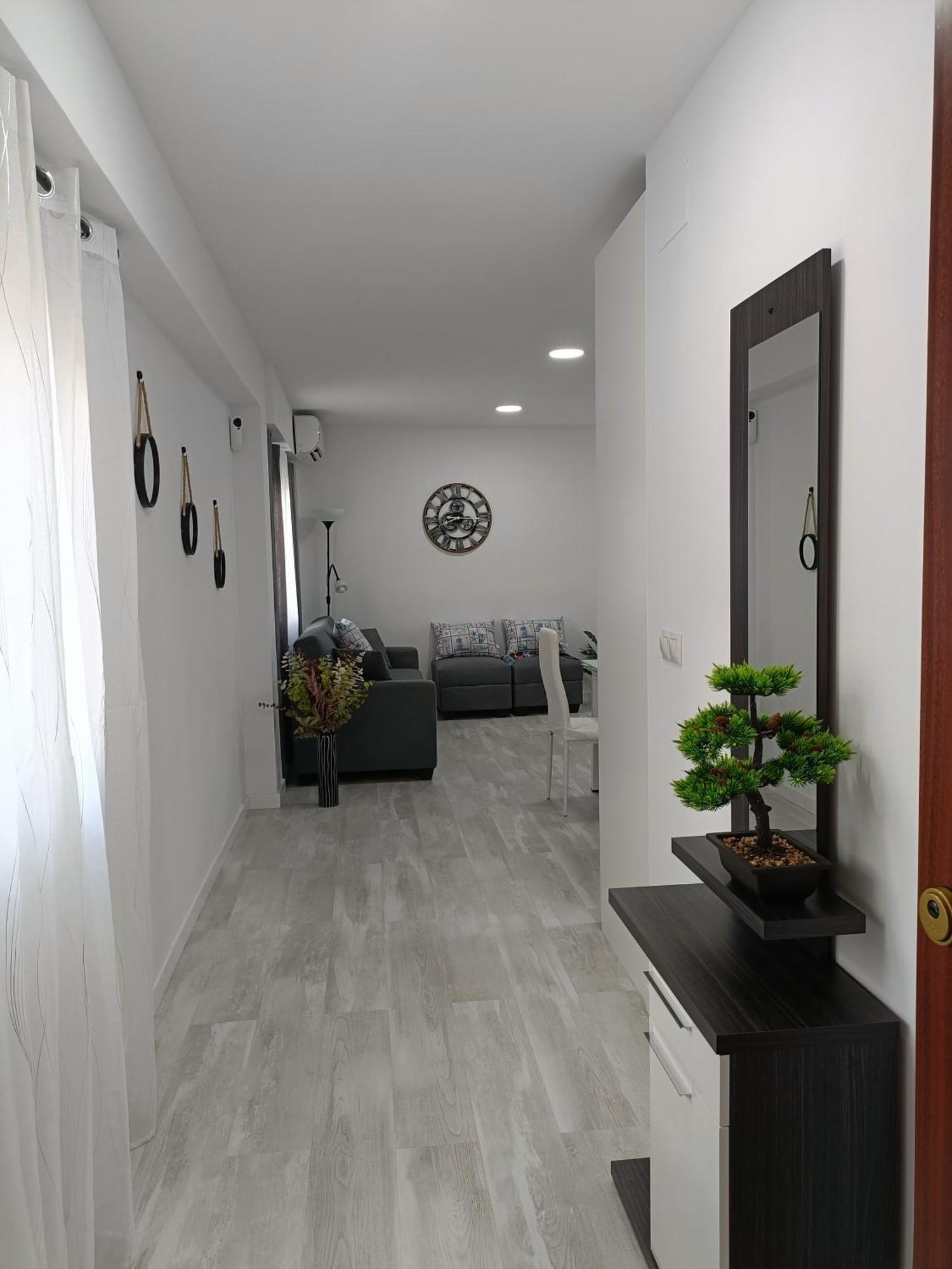 Mare De Deu, Vivienda Vacacional Para Familias Y Mayores De 25 Anos En El Grao De Gandia-Playa Playa de Gandia Εξωτερικό φωτογραφία